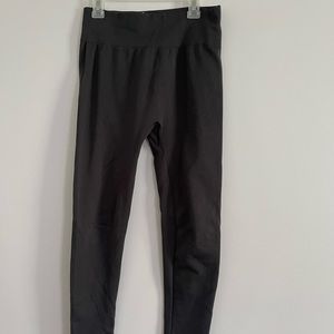 2 pairs of leggings!!!! Dark grey and brown!